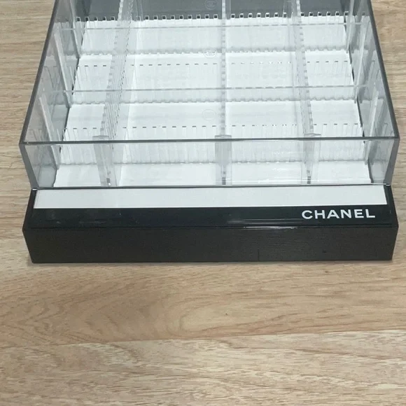 CHANEL Clear and Black Makeup Organizer Store Display from 2017 - Picture 8 of 12